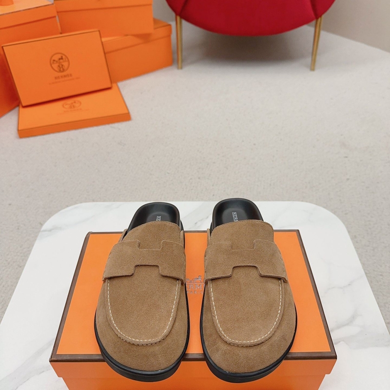 H**mes slippers